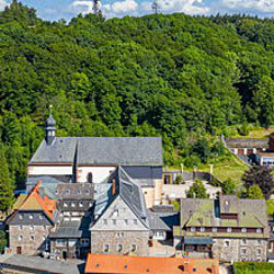 Luftaufnahme vom Kreuzberg in der Rhön