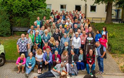 Gruppenfoto von der franziskanischen Familie